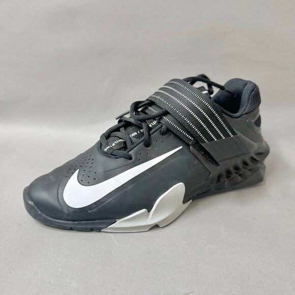 Nike Savaleos Weightlifting Training Workout Shoes Black  
White Mens 7 Euro 40 - Picture 1 of 16